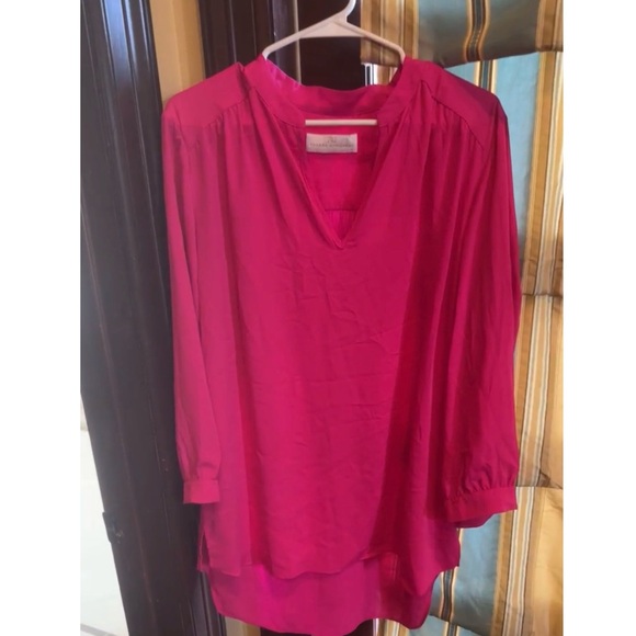 Hot pink blouse - Picture 2 of 4